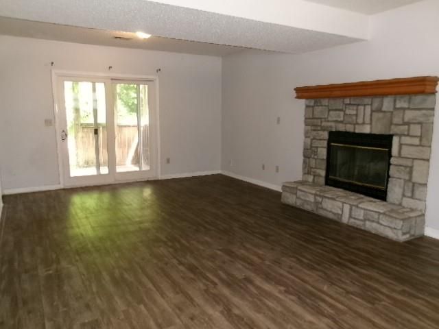 10507 N Central Street N, Kansas City, MO 64155