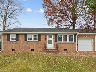 13202 Aqueduct DR, Newport News, VA 23602