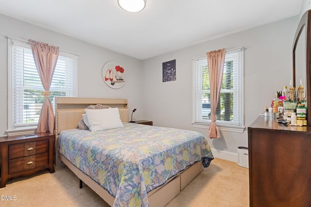600 N Raiford Street, Selma, NC 27576