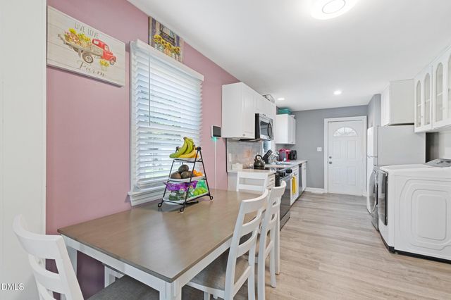 600 N Raiford Street, Selma, NC 27576