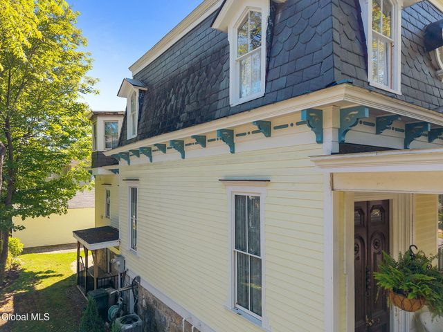 2 Madison Avenue, Saratoga Springs, NY 12866