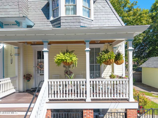 2 Madison Avenue, Saratoga Springs, NY 12866