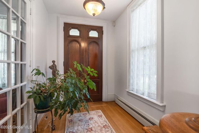 2 Madison Avenue, Saratoga Springs, NY 12866