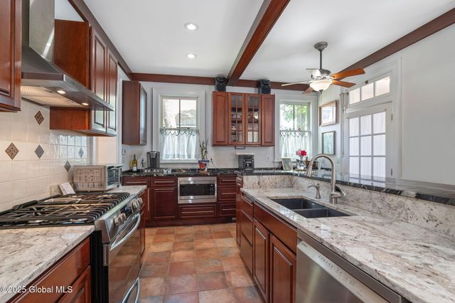 2 Madison Avenue, Saratoga Springs, NY 12866