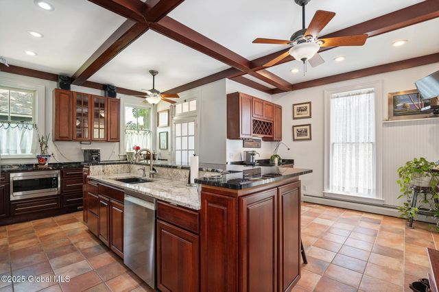 2 Madison Avenue, Saratoga Springs, NY 12866