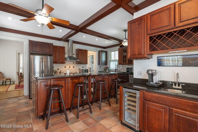 2 Madison Avenue, Saratoga Springs, NY 12866