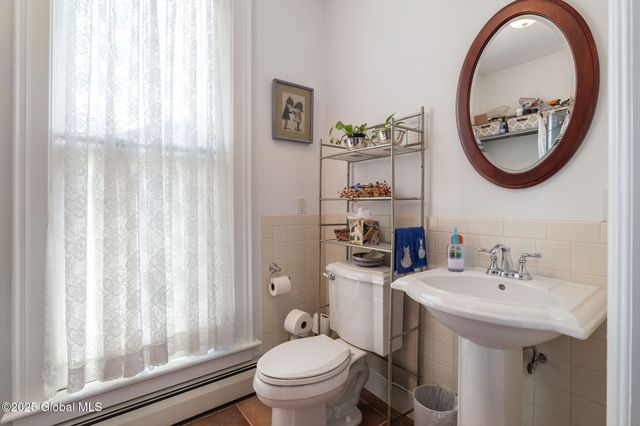 2 Madison Avenue, Saratoga Springs, NY 12866