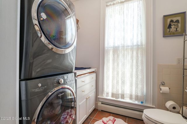 2 Madison Avenue, Saratoga Springs, NY 12866