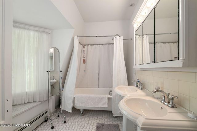 2 Madison Avenue, Saratoga Springs, NY 12866