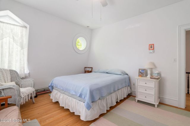 2 Madison Avenue, Saratoga Springs, NY 12866