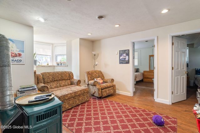 2 Madison Avenue, Saratoga Springs, NY 12866