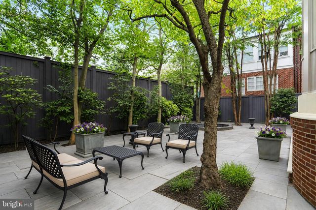 2303 BANCROFT PL NW, Washington, DC 20008