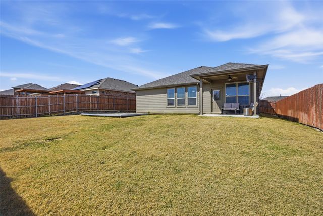 1502 Livermore Lane, Cleburne, TX 76033