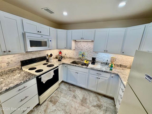 140 Aquarius Way G, Cape Canaveral, FL 32920