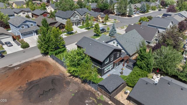 654 NE Providence Drive, Bend, OR 97701