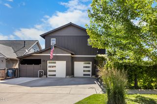 654 NE Providence Drive, Bend, OR 97701