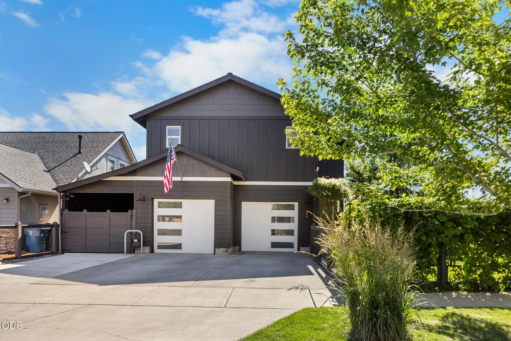 654 NE Providence Drive, Bend, OR 97701