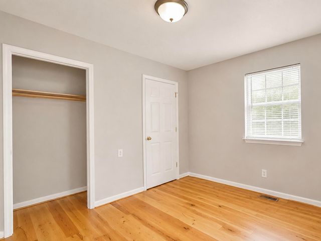 2318 Robin Hood Drive, SE, Cleveland, TN 37323
