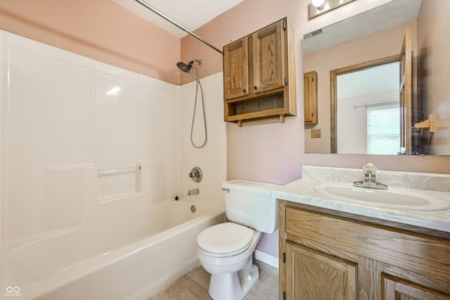 3602 Bearwood Drive, Indianapolis, IN 46235