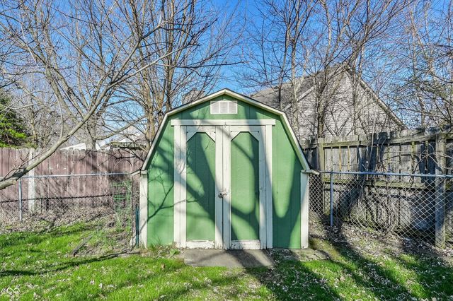 3602 Bearwood Drive, Indianapolis, IN 46235