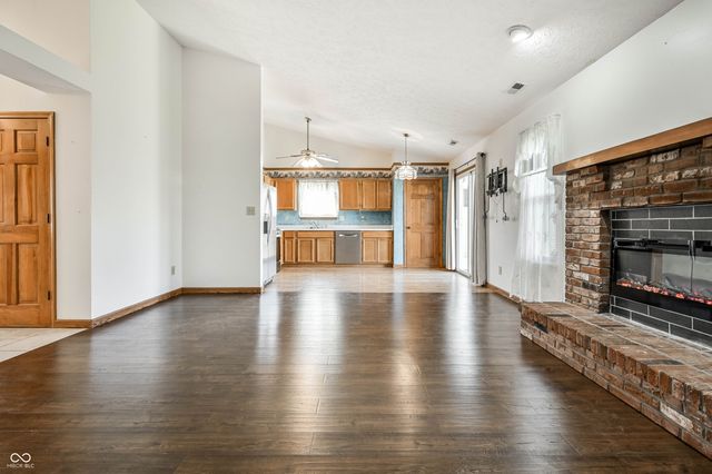 3602 Bearwood Drive, Indianapolis, IN 46235