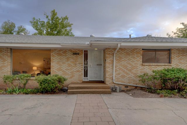 3804 La Hacienda Drive NE, Albuquerque, NM 87110