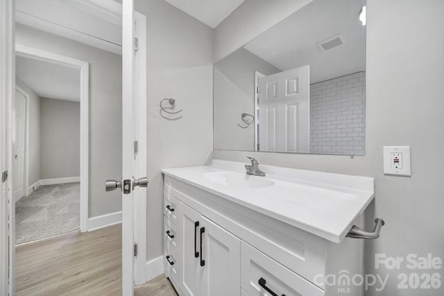 4008 Tennessee Avenue, Charlotte, NC 28216