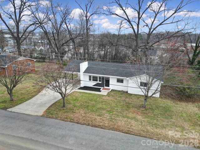 4008 Tennessee Avenue, Charlotte, NC 28216