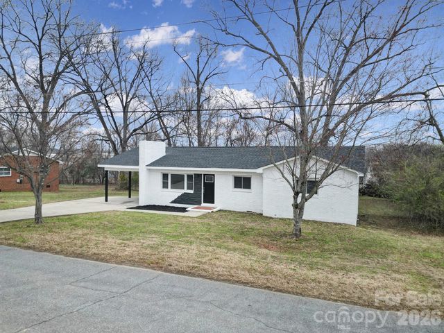 4008 Tennessee Avenue, Charlotte, NC 28216