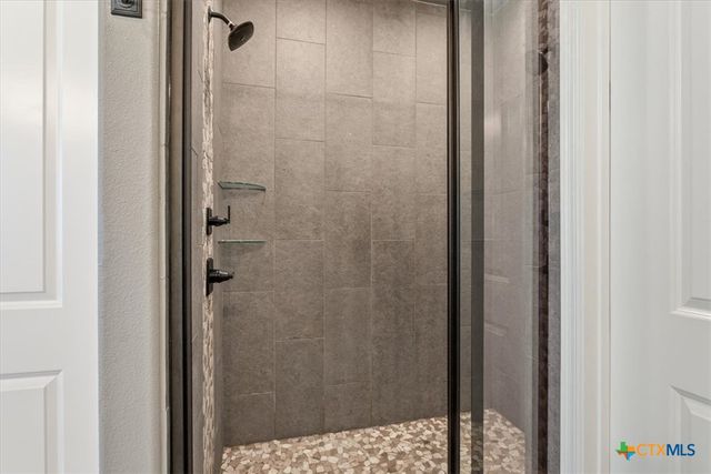 5537 Hollow Loop, Salado, TX 76571