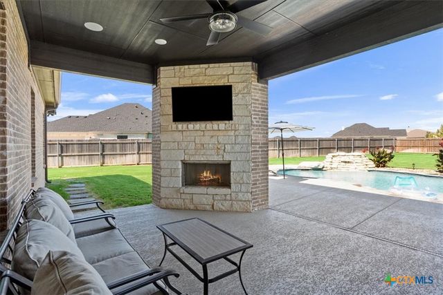5537 Hollow Loop, Salado, TX 76571