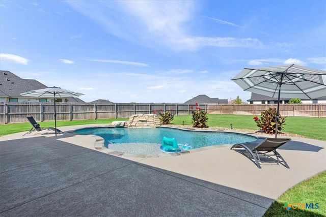 5537 Hollow Loop, Salado, TX 76571