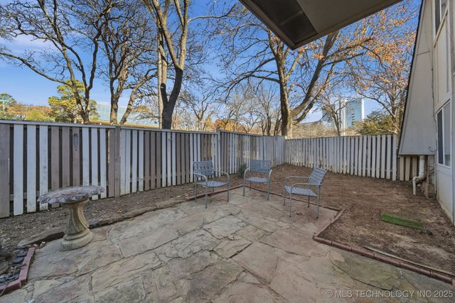 4446 E 68th Street 392, Tulsa, OK 74136