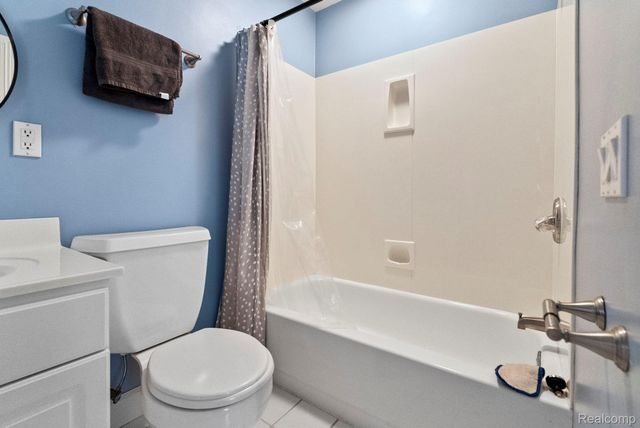 3215 Edgevale Drive, Bedford Township, MI 48144