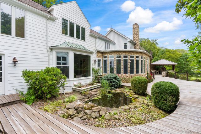 3215 Edgevale Drive, Bedford Township, MI 48144