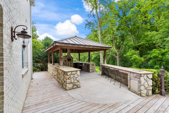 3215 Edgevale Drive, Bedford Township, MI 48144