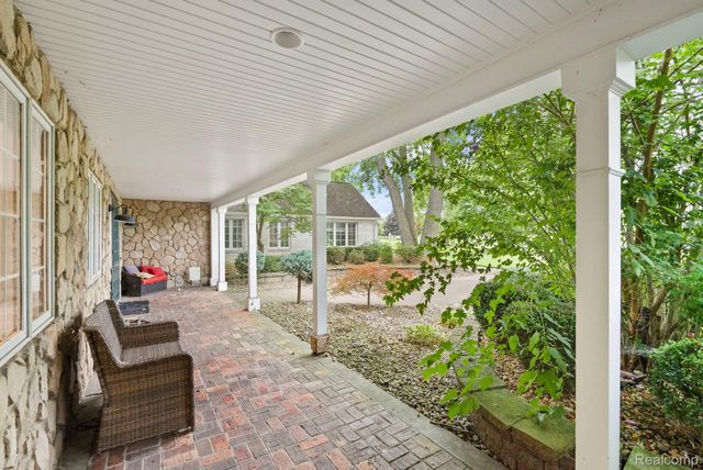 3215 Edgevale Drive, Bedford Township, MI 48144