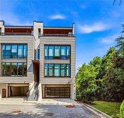 914 Lenox Boulevard NE, Atlanta, GA 30324