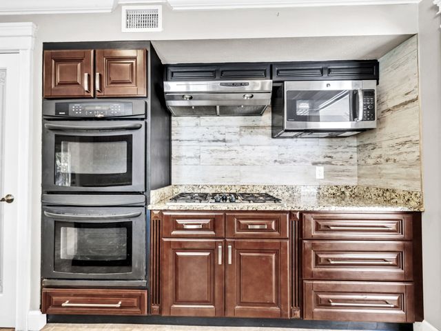 170 Baywind Drive, Niceville, FL 32578