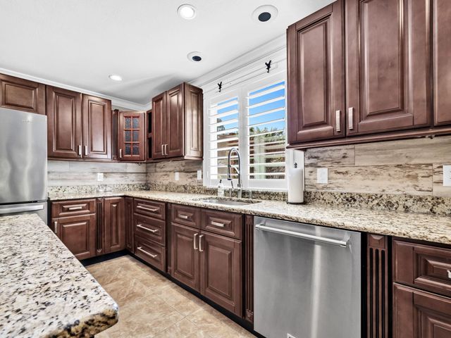 170 Baywind Drive, Niceville, FL 32578