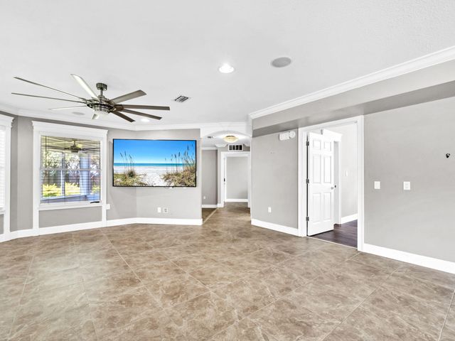 170 Baywind Drive, Niceville, FL 32578