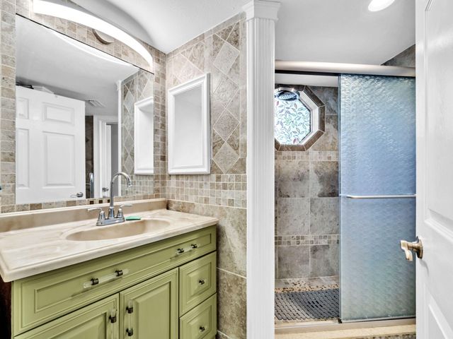 170 Baywind Drive, Niceville, FL 32578