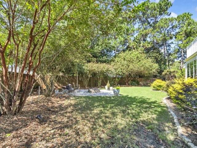 170 Baywind Drive, Niceville, FL 32578