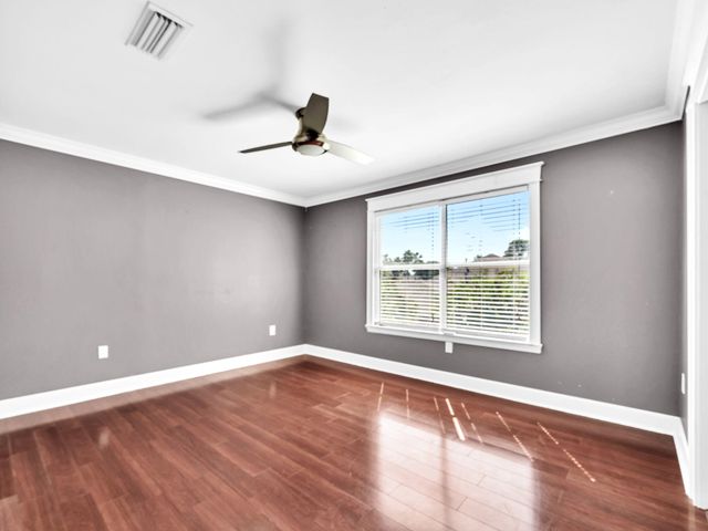 170 Baywind Drive, Niceville, FL 32578