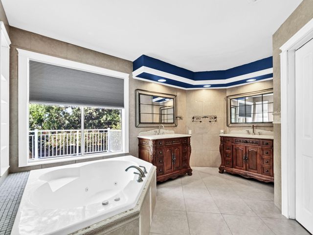 170 Baywind Drive, Niceville, FL 32578