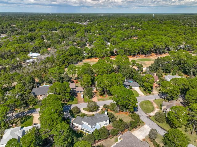 170 Baywind Drive, Niceville, FL 32578