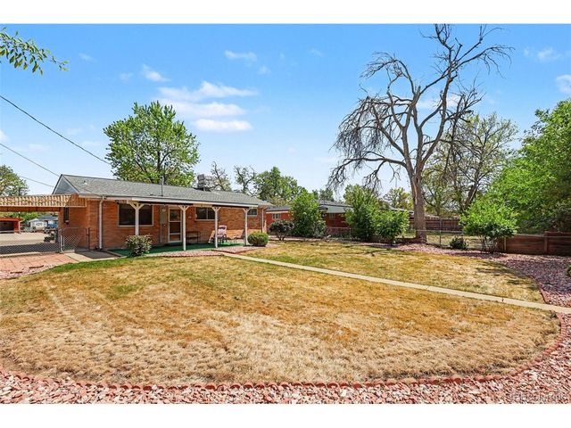 3061 Worchester St, Aurora, CO 80011