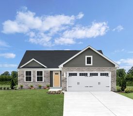 1533 Cottage Dr, Gallatin, TN 37066