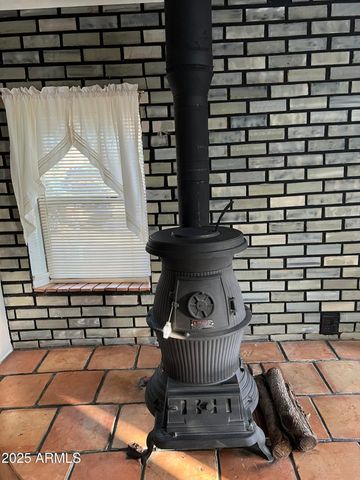 5742 S CENTRAL Drive, Globe, AZ 85501