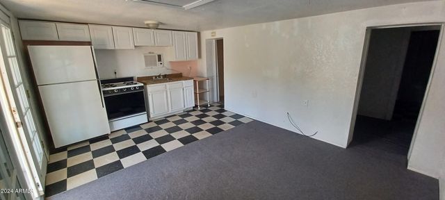 5742 S CENTRAL Drive, Globe, AZ 85501